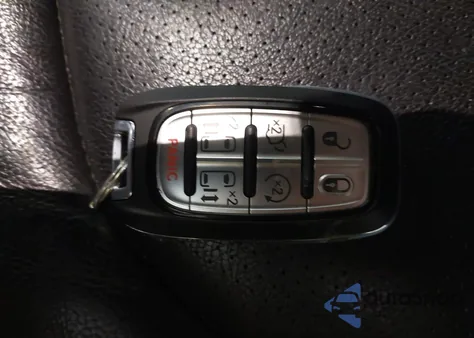 2022 Chrysler Pacifica Touring L Awd from USA, damaged, VIN 2C4RC3BG3NR135111